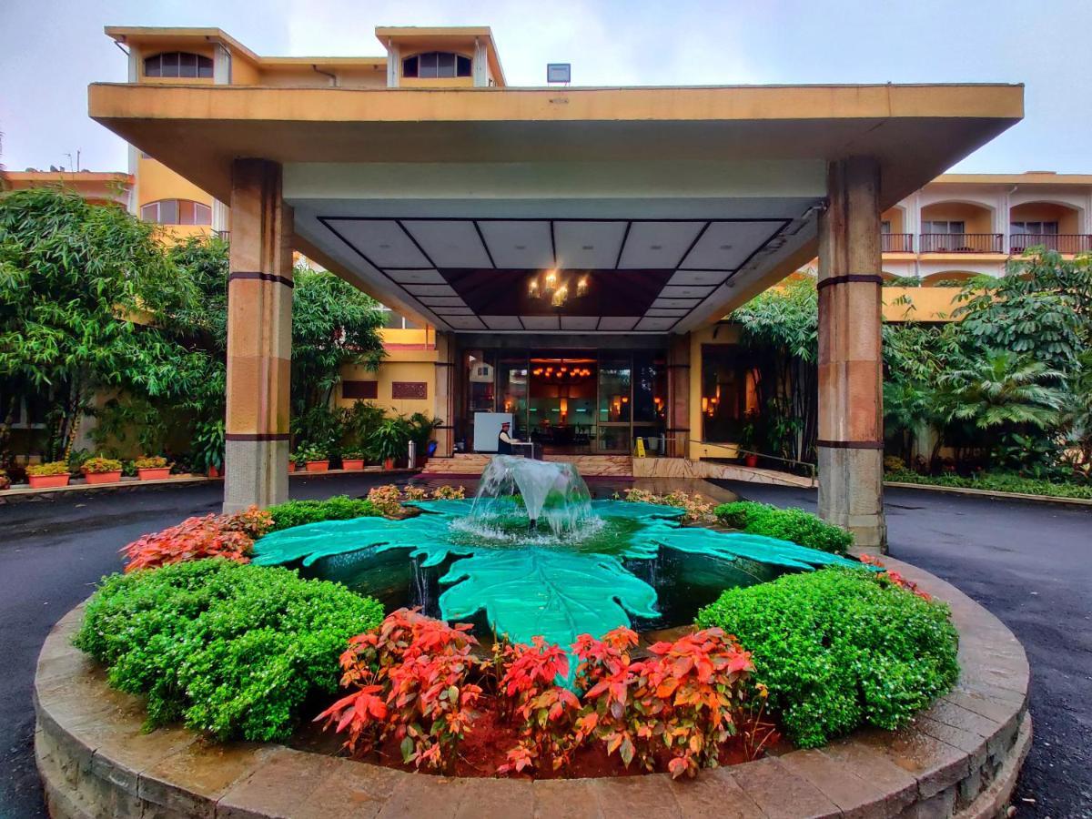 Fariyas Resort Лонавла Екстер'єр фото