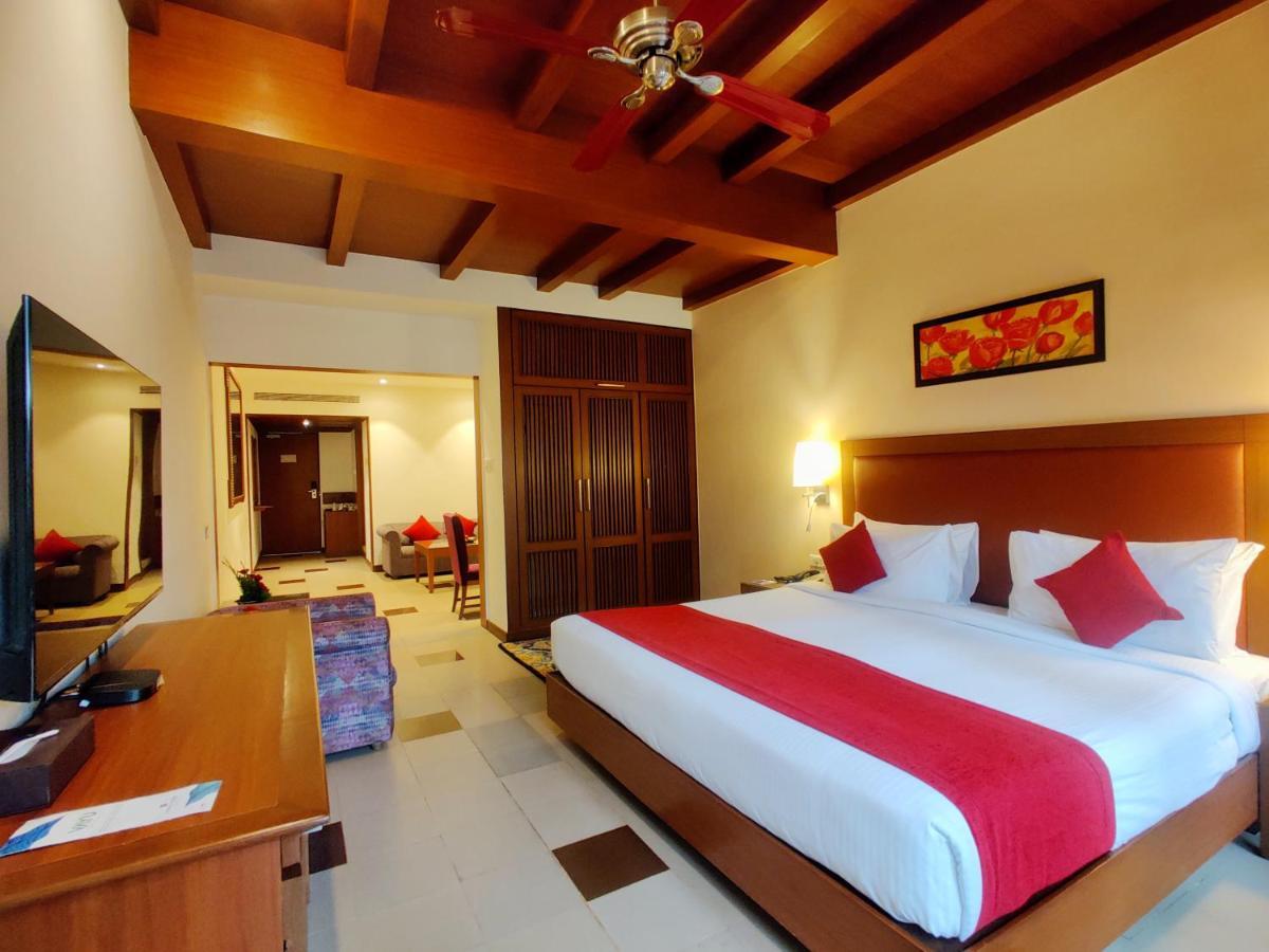 Fariyas Resort Лонавла Екстер'єр фото