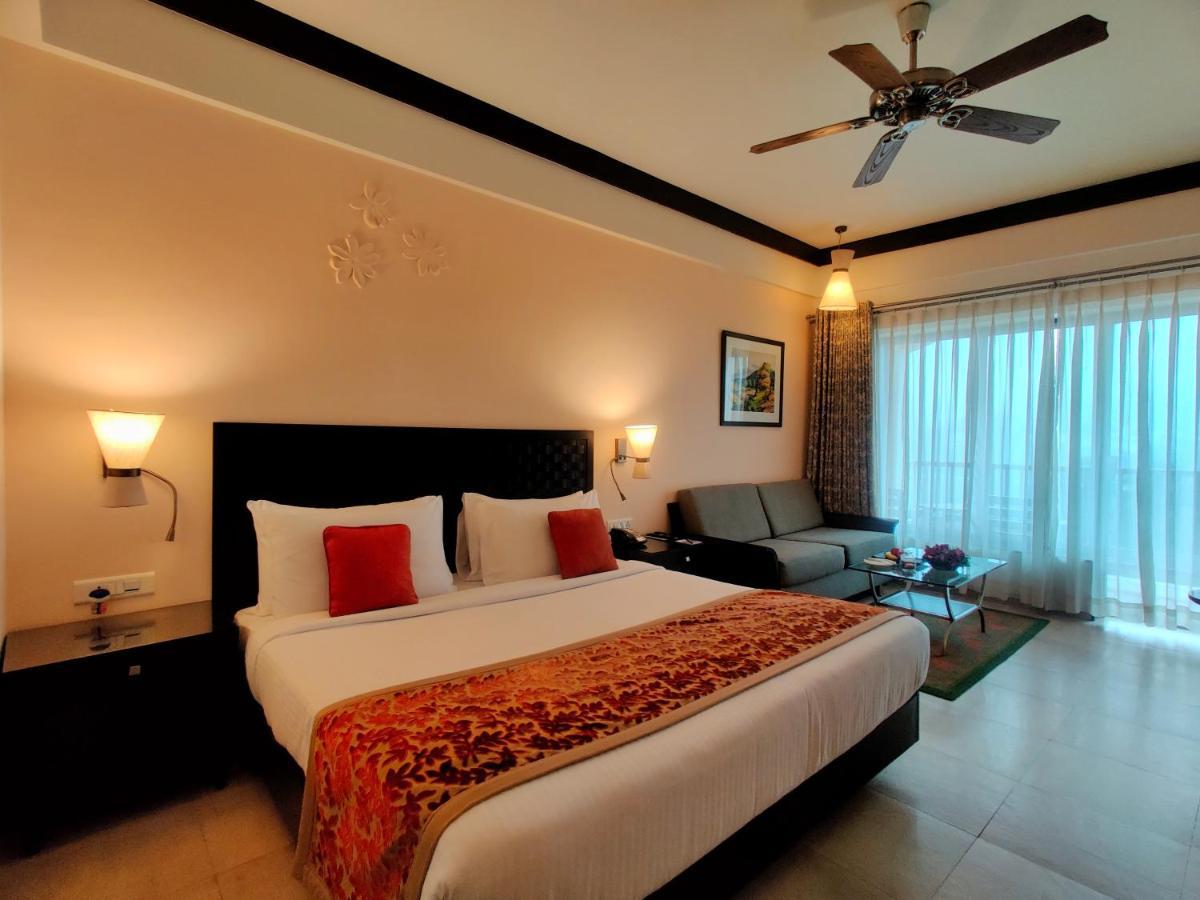 Fariyas Resort Лонавла Екстер'єр фото